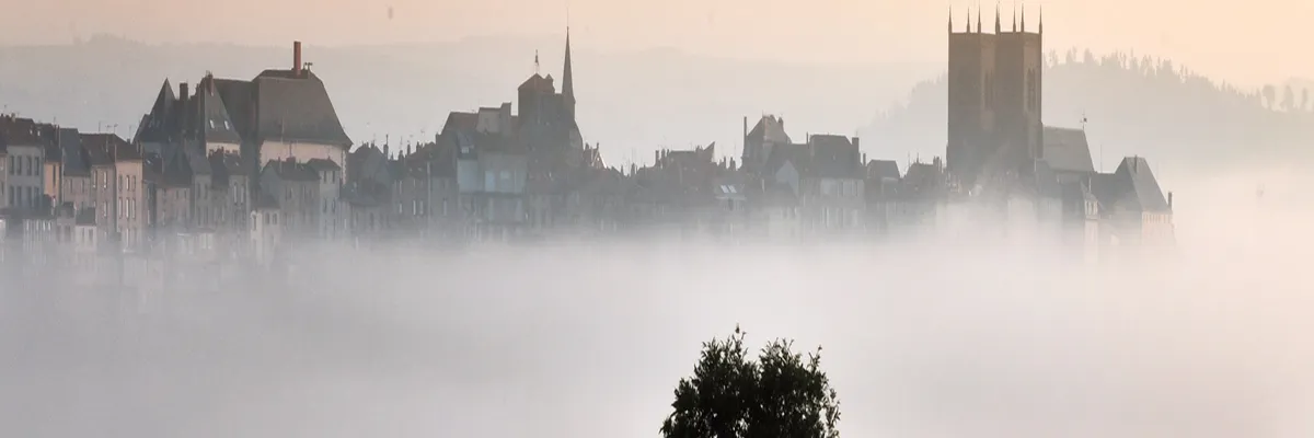 image-monte-escalier-saint-flour.webp Image Monte escalier Saint-Flour