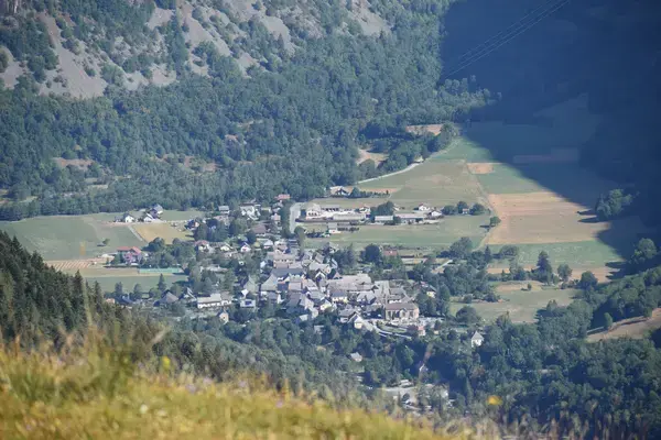 Monte Escalier 63 Monte escalier Entraigues