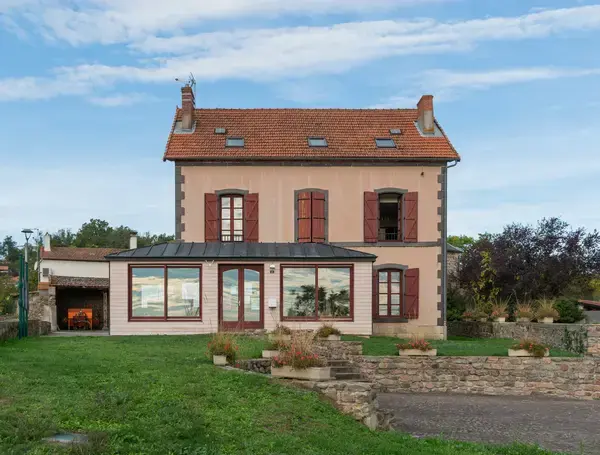 Monte Escalier 63 Monte escalier Montcel