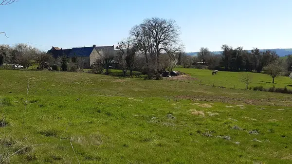 Monte Escalier 63 Monte escalier Neuf-Église