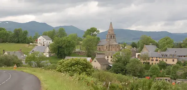 Monte Escalier 63 Monte escalier Saint-Victor-la-Rivière