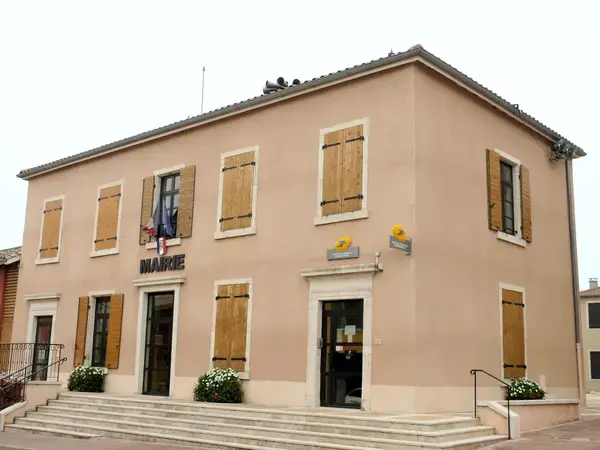 Monte Escalier 63 Monte escalier Villeneuve